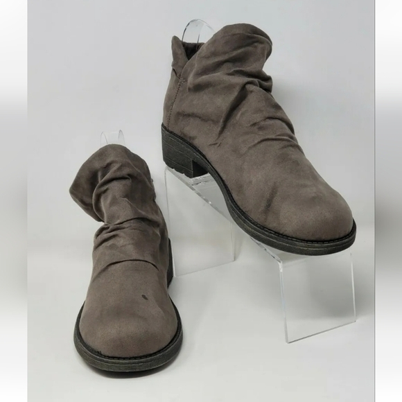 Rocket Dog Women's Tami Coast Fabric Fashion Boot, Charcoal, Size 10 Pre-owned - Picture 1 of 10